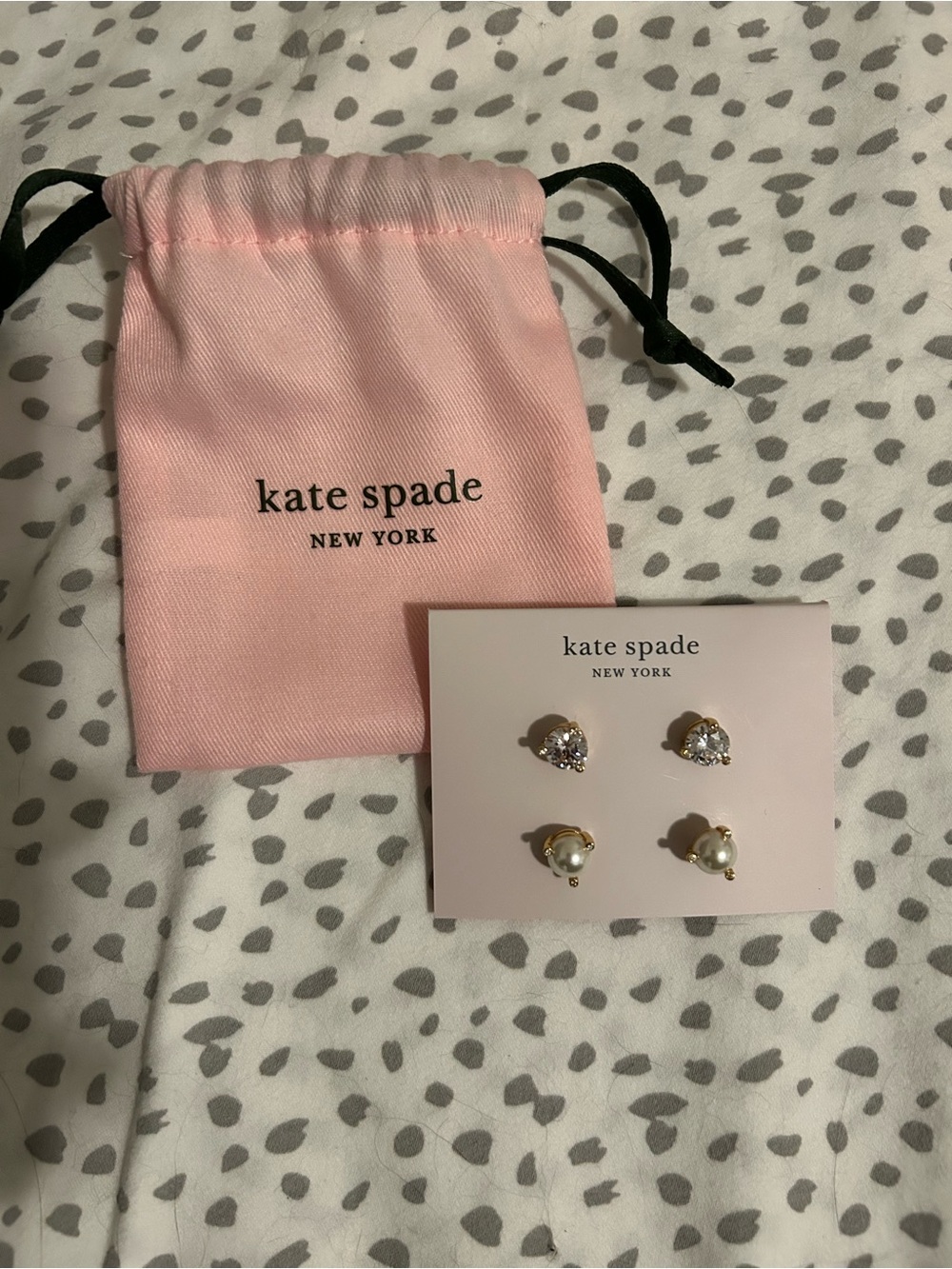 Women’s Kate Spade Pink Pouch Pearl and Crystal Stud Earring Set